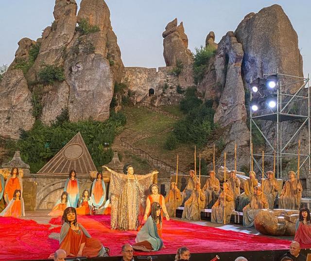 Евроинс подкрепя провеждането на фестивала „Опера на върховете“